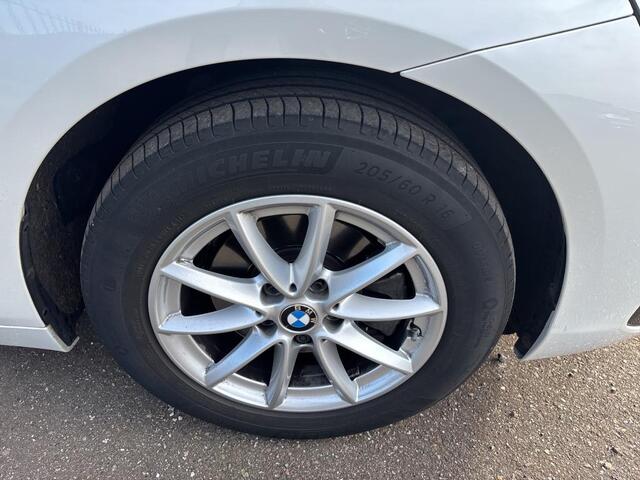 BMW 2-SERIE Active Tourer 218i Executive Automaat | Navi Plus | PDC | Head-Up Display | Metallic | 20.000 km!!! Verwacht eind april | 2 jaar BMW Garantie