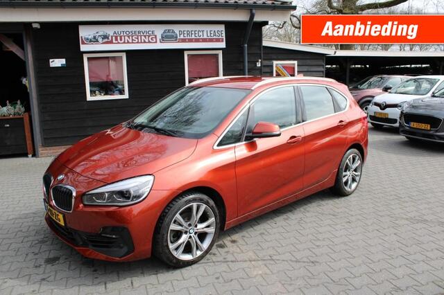 BMW 2-SERIE Active Tourer 218i 140PK Executive Edition - headsup Camera