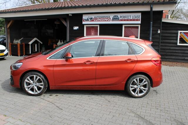 BMW 2-SERIE Active Tourer 218i 140PK Executive Edition - headsup Camera