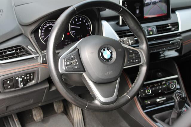 BMW 2-SERIE Active Tourer 218i 140PK Executive Edition - headsup Camera