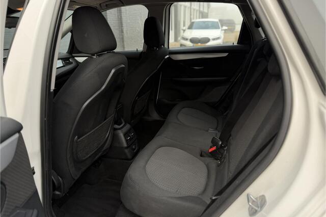 BMW 2-SERIE Active Tourer 216i | BTW | PDC A | Cruise Control | LED