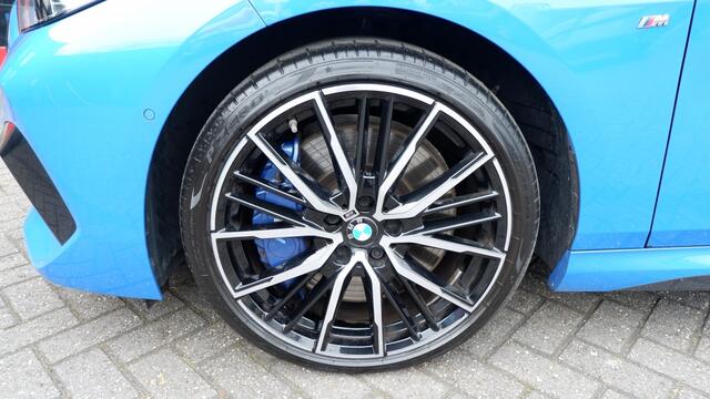 BMW 2-SERIE Gran Coupe 218i M Sport H&K/Camera/ACC/19"/Trekhaak