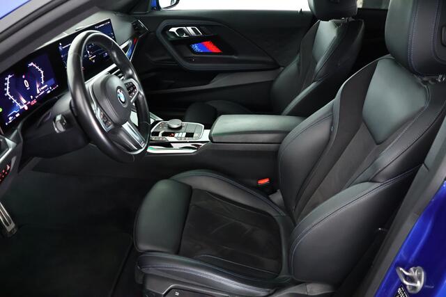 BMW 2-SERIE Coupé 218i / LED / HUD / Navi / CarPlay / Portimao Blauw