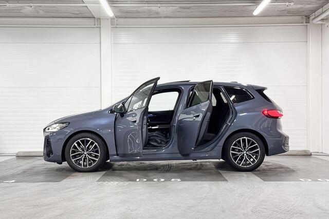 BMW 2-SERIE Active Tourer 218i | M-Sport | Comfort Access | Panoramadak | Stoelverwarming | Stuurverwarming