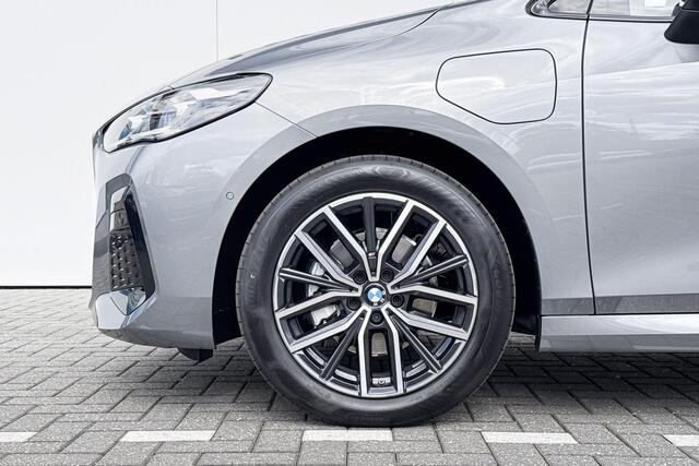 BMW 2-SERIE Active Tourer 225e xDrive | Driving Assistant Professional | Innovation Pack | M Sport