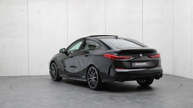 BMW 2-SERIE Gran Coupé 220i M-Sport | Head-up | Panoramadak | Harman/Kardon | Comfort Access | Trekhaak