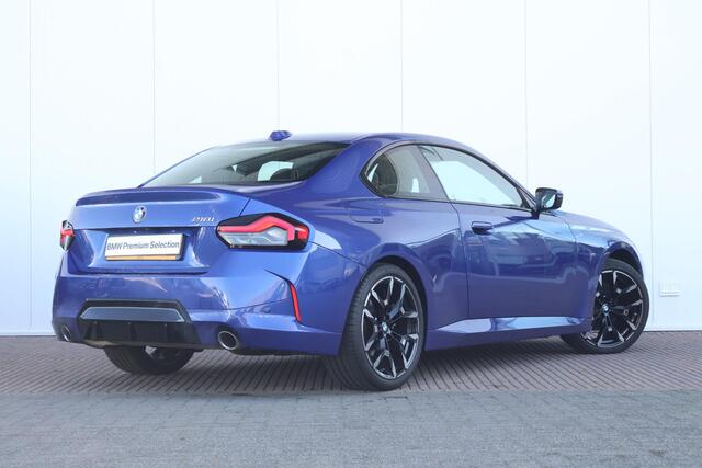 BMW 2-SERIE Coupé 218i M Sportpakket/ 19 inch LM/ Stoelverwarming/ BMW Live Cockpit Plus/ Cruise Control/ Navigatie