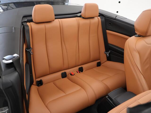 BMW 2-SERIE Cabrio 218i AUT. M-SPORT HIGH EXECUTIVE + LEDER SPORTINTERIEUR | TREKHAAK