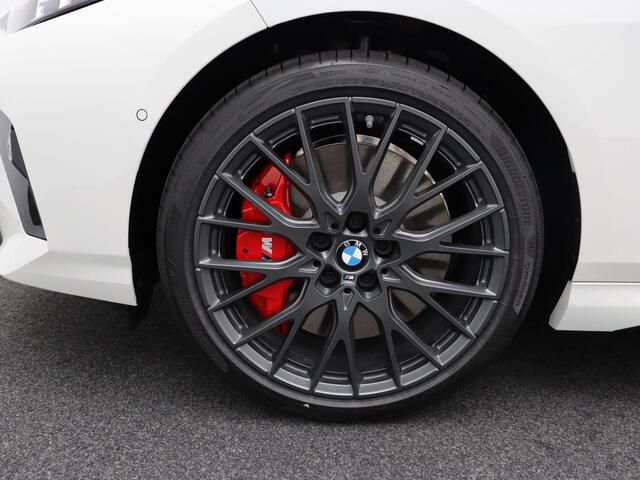 BMW 2-SERIE Gran Coupé 220 High Executive M Sportpakket Pro | Innovation Pack | Harman Kardon