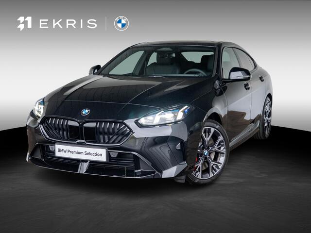 BMW 2-SERIE Gran Coupé 220 | M Sportpakket Pro | 18 inch | Stuurwielverwarming | Glazen panoramadak | Achteruitrijcamera | Driving Assistant Plus | Harman Kardon