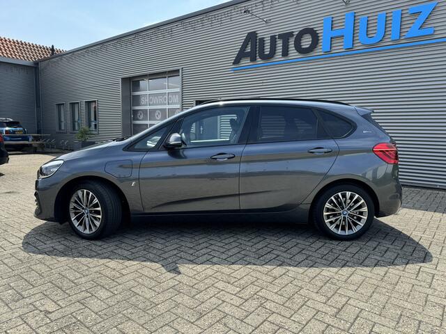 BMW 2-SERIE Active Tourer 225xe iPerformance High Executive LED ACC Panoramadak Stuurwielverwarming Trekhaak Carplay Harman-Kardon Sound