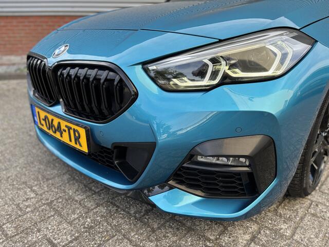 BMW 2-SERIE Gran Coupé 218i High Executive | ///M-Sport | Panoramadak | Stoelverwarming | Leder | Camera |