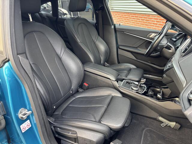 BMW 2-SERIE Gran Coupé 218i High Executive | ///M-Sport | Panoramadak | Stoelverwarming | Leder | Camera |