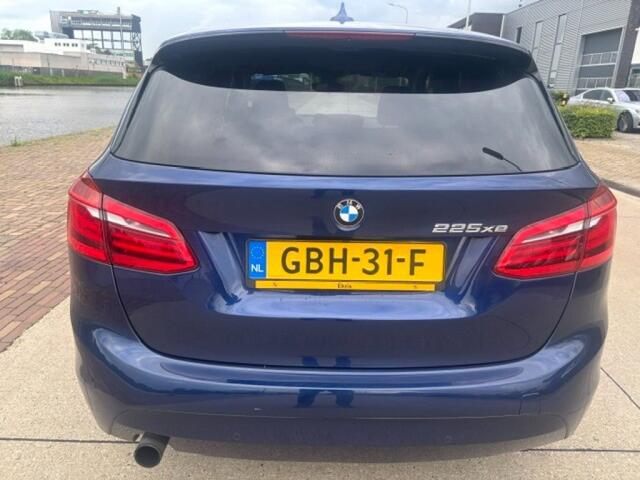 BMW 2-SERIE 225XE IP HIGH EXEC. Pano