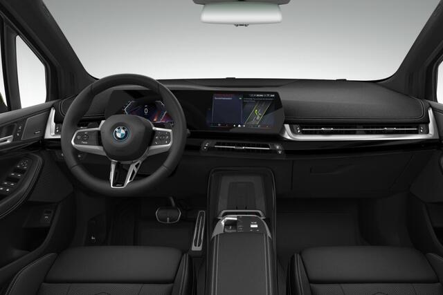 BMW 2-SERIE Active Tourer 225e xDrive | M Sportpakket | Premium Pack | Travel Pack | Trekhaak