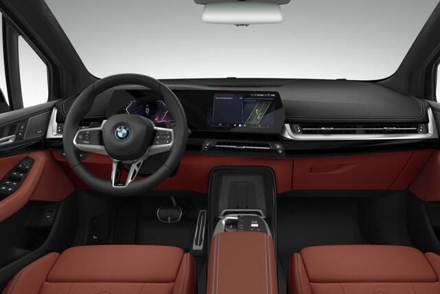 BMW 2-SERIE Active Tourer 225e xDrive | M Sportpakket | Premium Pack | Travel Pack | Trekhaak