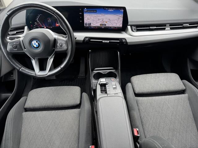 BMW 2-SERIE Active Tourer 230e xDrive aut., Soh 95% | Trekhaak | Vol opties
