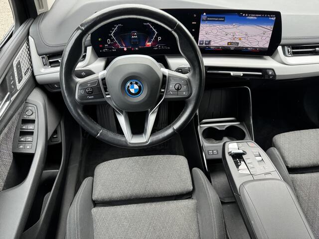 BMW 2-SERIE Active Tourer 230e xDrive aut., Soh 95% | Trekhaak | Vol opties