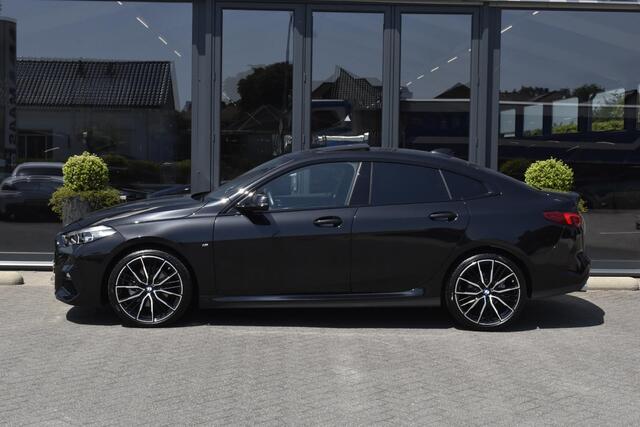 BMW 2-SERIE Gran Coupé 218i High Executive