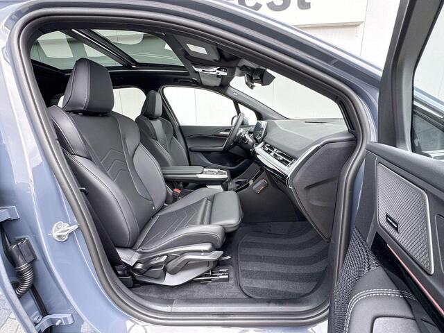 BMW 2-SERIE Active Tourer 225e xDrive | Travel Pack | M Sport | Panoramadak | Harman-Kardon |