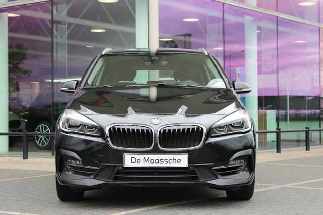 BMW 2-SERIE Active Tourer 218i High Executive Sport Line Automaat / Sportstoelen / Head-Up / LED / Cruise Control / Stoelverwarming
