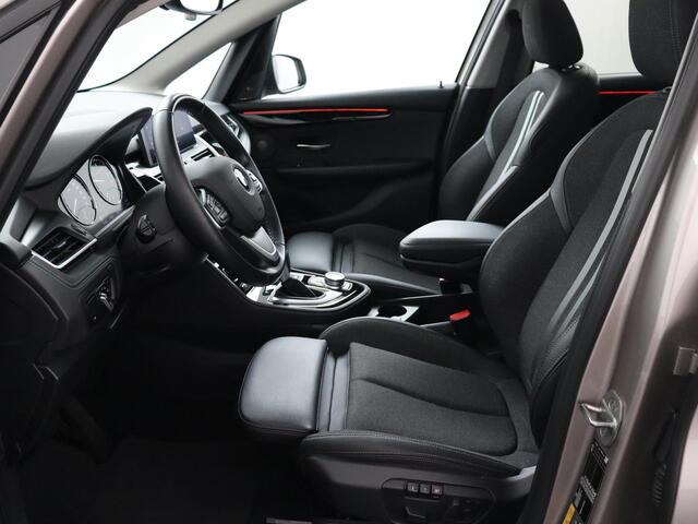 BMW 2-SERIE Active Tourer 225xe iPerformance High Executive | Harman Kardon | Pano | Navigatie!