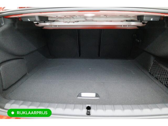 BMW 2-SERIE Gran Coupé 220i M-Sport Plus | Pano | Leer | Harman Kardon | Memory stoelen | Sportstoelen | Headup, Camera, Stoel & Stuurverw.