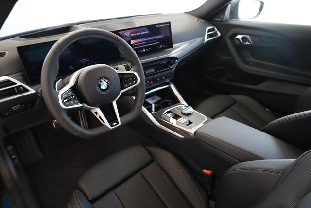 BMW 2-SERIE Coupé 220i | M Sport Pro | Glazen Schuif-/ Kanteldak | Driving Assistant | Elektr. Verstelbare Stoelen