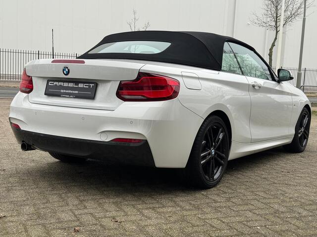 BMW 2-SERIE Cabrio 218i High Executive M Sport Pakket, Leder, 18"LMV, Navigatie, Windscherm
