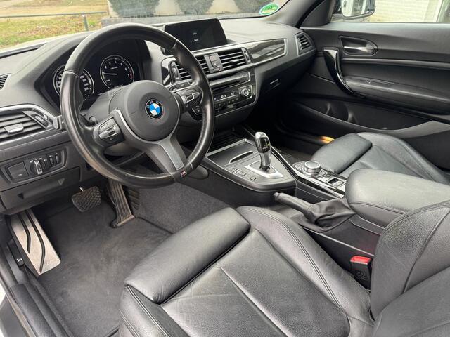 BMW 2-SERIE Cabrio 218i High Executive M Sport Pakket, Leder, 18"LMV, Navigatie, Windscherm
