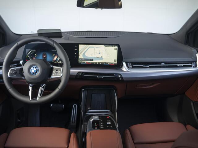 BMW 2-SERIE Active Tourer 225e xDrive High Executive | M Sportpakket | Comfort Pack | Innovation Pack | Panoramadak