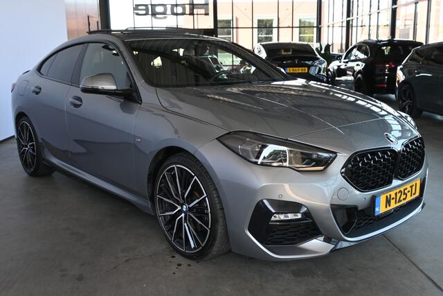 BMW 2-SERIE Gran Coupé 218i Business Edition M-Pakket Sportstoelen Panoramadak Virtual Dealer Onderhouden! Inruil Mogelijk!