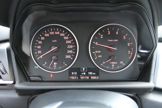 BMW 2-SERIE ACTIVE TOUR. 218 Active Tourer High Executive AUTOMAAT