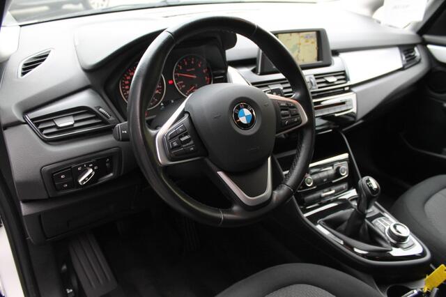BMW 2-SERIE ACTIVE TOUR. 2-Serie 216i Active Tourer Executive Uitv.