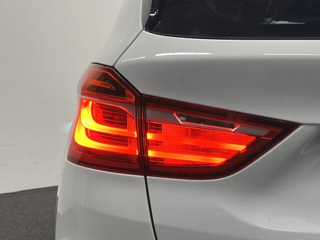 BMW 2-SERIE GRAN TOURER 218i 7p. High Executive Edition | NAVIGATIE | STOELVERWARMING | PARKEERSENSOREN |