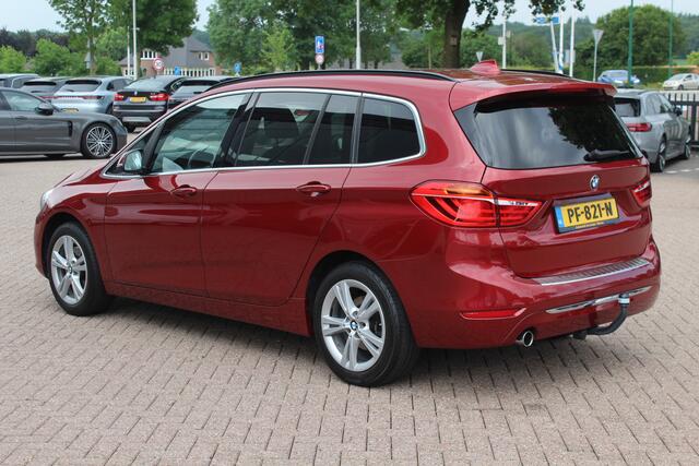 BMW 2-SERIE GRAN TOURER 218i 7p. Executive / Trekhaak / Leder / Navigatie / Keyless entry / Parkeerhulp V+A / Cruise Control