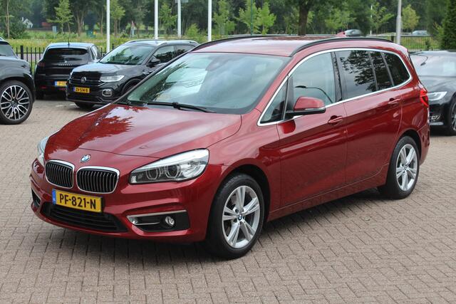 BMW 2-SERIE GRAN TOURER 218i 7p. Executive / Trekhaak / Leder / Navigatie / Keyless entry / Parkeerhulp V+A / Cruise Control