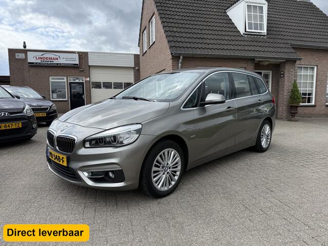 BMW 2-SERIE GRAN TOURER 216i Luxury Line Navigatie Leder Org. Nederlands