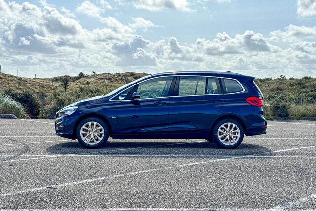 BMW 2-SERIE GRAN TOURER 218i 7p. High Executive | Stoelverwarming | Achteruitrijcamera |