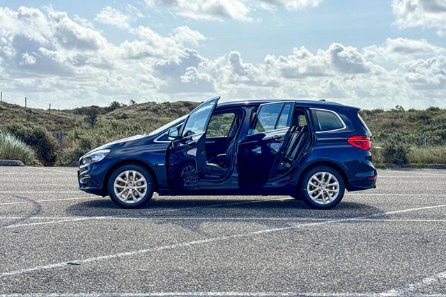 BMW 2-SERIE GRAN TOURER 218i 7p. High Executive | Stoelverwarming | Achteruitrijcamera |