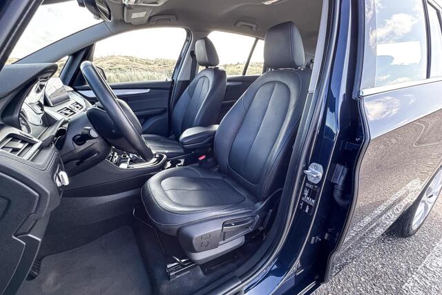 BMW 2-SERIE GRAN TOURER 218i 7p. High Executive | Stoelverwarming | Achteruitrijcamera |