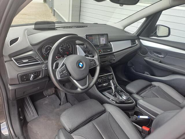 BMW 2-SERIE GRAN TOURER 220i 7-Persoons High Executive, Luxery-line, Panoramadak, Led, Leder, Mermory, ACC,