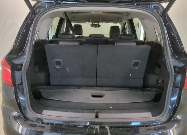 BMW 2-SERIE GRAN TOURER 216i 109PK 7pers. Business Edition Plus / Leder / Navigatie / Pdc.+Camera / Stoelverwarming / Lux.line / Parking Pack /
