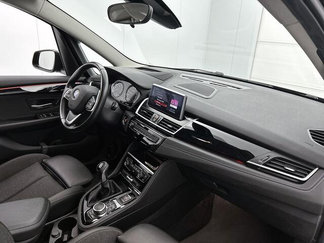 BMW 2-SERIE GRAN TOURER 216i 109PK 7pers . Business Edition / Navi Plus / Lmv / PDC / Sportline / LED / Cruise / Driving Assistent / Apk 06-2026