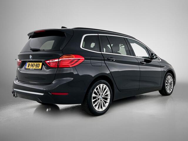 BMW 2-SERIE GRAN TOURER 216i 109PK 7pers. Business Edition Plus / Leder / Navigatie / Pdc.+Camera / Stoelverwarming / Lux.line / Parking Pack / Apk 07-2026