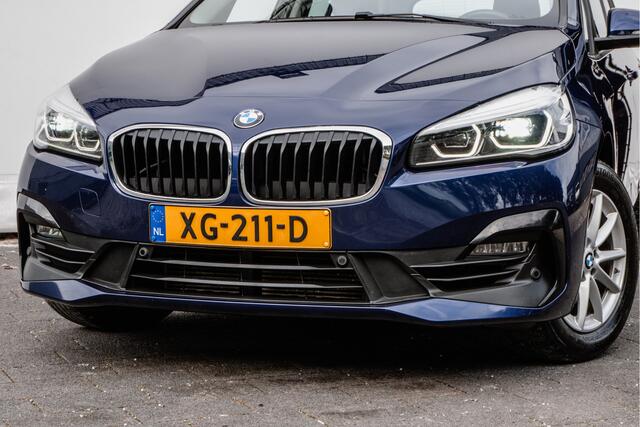 BMW 2-SERIE GRAN TOURER 216i Corporate Lease Executive Trekhaak/ Stoelverwarming/ Full map navigatie/ Climate control/ Pdc