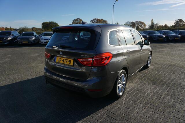 BMW 2-SERIE GRAN TOURER 216D ESSENITAL ORIGINEEL NEDERLANDS PANORAMADAK NAVIGATIE ECC AIRCO CRUISECONTROL PARKEERSENSOREN BLUETOOTH 16INCH LMV 4X ELECTR.RAMEN-SPIEGELS