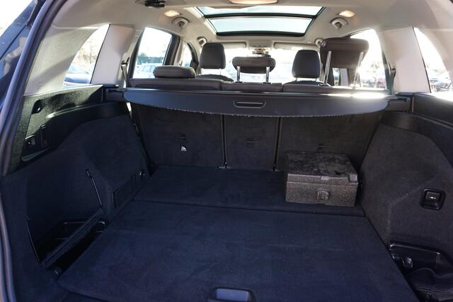 BMW 2-SERIE GRAN TOURER 216D ESSENITAL ORIGINEEL NEDERLANDS PANORAMADAK NAVIGATIE ECC AIRCO CRUISECONTROL PARKEERSENSOREN BLUETOOTH 16INCH LMV 4X ELECTR.RAMEN-SPIEGELS