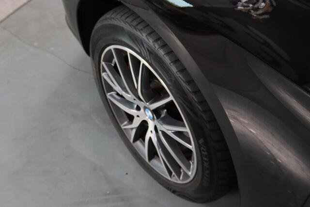 BMW 2-SERIE GRAN TOURER 218i Essential 7-Persoons, Cruise Control, Navigatie, Stoelverwarming