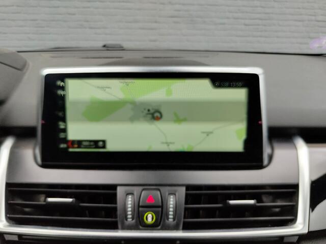 BMW 2-SERIE GRAN TOURER 218i AUT-7 7-Pers. Leer Camera Navi Sport-Line Ecc Head-Up Display Stoelverwarming Pdc High Executive Lmv Bluetooth Elek.Achterklep Led Export - Handel Origineel Nederlandse Auto